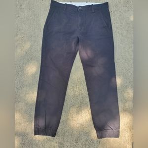 Levis jogger style dressy pants size women's w 33 by l 32 mens